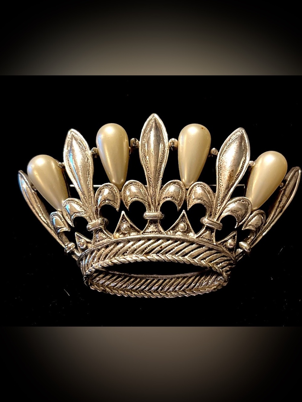 Vintage 1960s TORTOLANI Crown Tiara Brooch Faux Pearl Signed © Designer